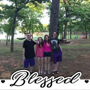 Meet your Posher, Francesca